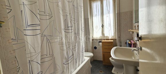 3 rooms Apartment in Pomezia, Italy No. 69226 40