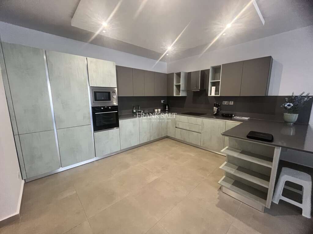 Apartamento de 2 dormitorios en Marsaskala, Malta No. 8236