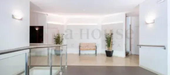 4 bedrooms Apartment in Eixample, Spain No. 142255 30