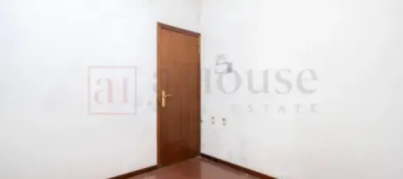 4 bedrooms Apartment in Eixample, Spain No. 142255 21