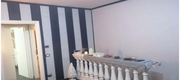 3غرفة شقة في Lanuvio, Italy رقم 10461 35