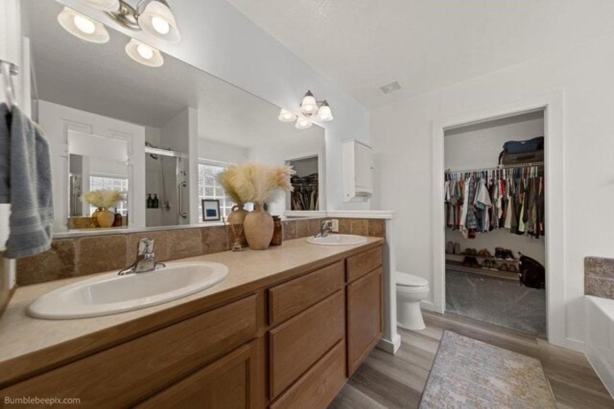 6 غرف نوم منزل في Liberty Lake, USA رقم 429210