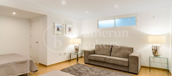 5 bedrooms Villa in Marbella, Spain No. 62657 24