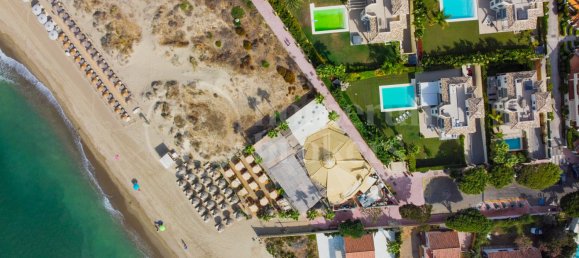 5 bedrooms Villa in Marbella, Spain No. 62657 19