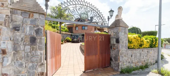 5 Schlafzimmer Haus in Llica De Vall, Spain, Nr. 150074 3