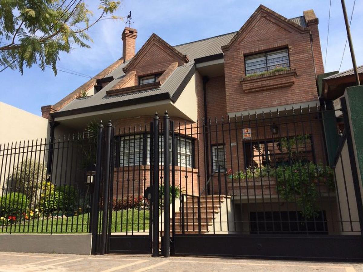 4 Schlafzimmer Haus in Almirante Brown, Argentina, Nr. 84999