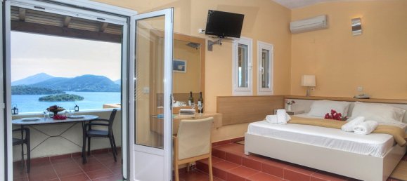 1000m² Townhouse in Lefkada, Greece No. 4712 6