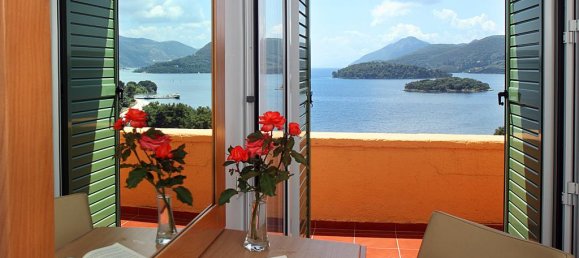1000m² Townhouse in Lefkada, Greece No. 4712 7