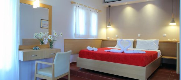 1000m² Townhouse in Lefkada, Greece No. 4712 9