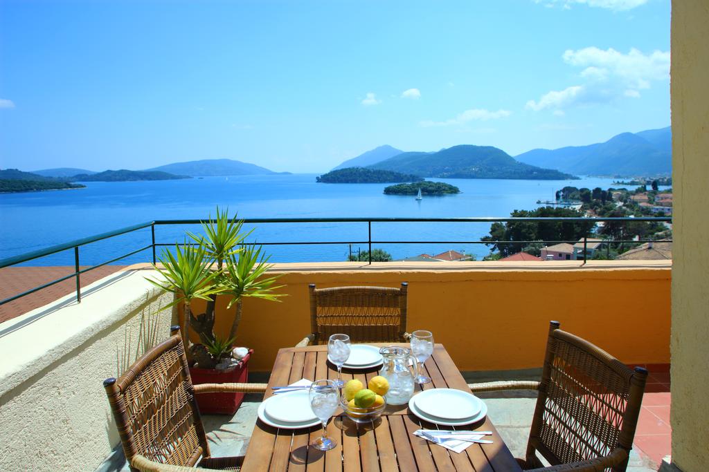1000m² Townhouse in Lefkada, Greece No. 4712