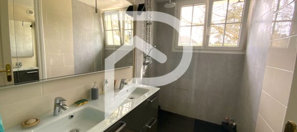 6 bedrooms Villa in Ferolles-Attilly, France No. 180313 19