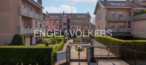 Apartamento de 3 dormitorios en Legnano, Italy No. 131075 33