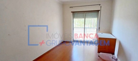 4 bedrooms Apartment in Barreiro, Portugal No. 92232 14