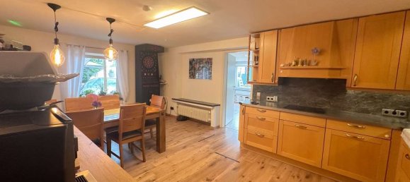 Дом с 9 комнатами в Рейн-Зиг, Германия № 207571 3