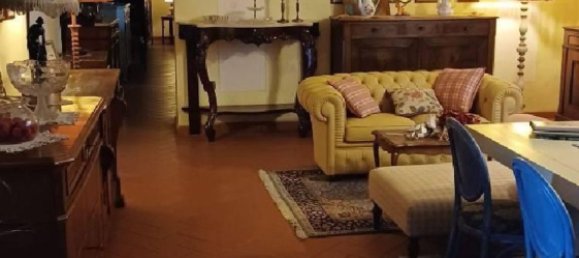 9 rooms House in Agliana, Italy No. 129142 9