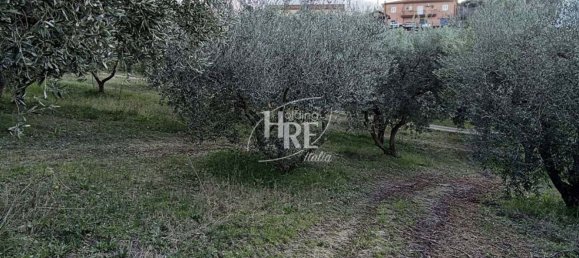 Casa de 5 divisões em Castrolibero, Italy N.º 36584 28