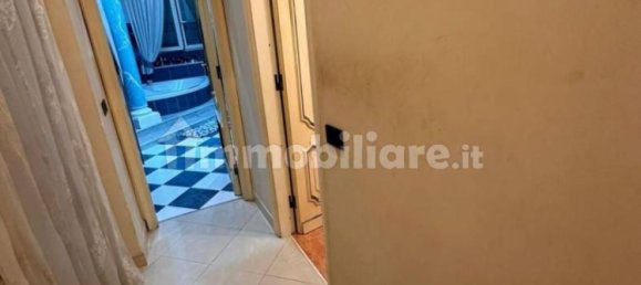 3 bedrooms Apartment in Naples, Italy No. 342004 5