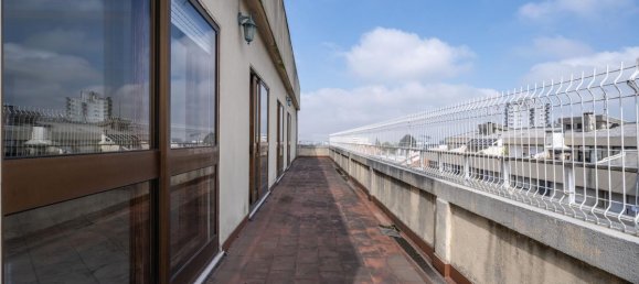 8 bedrooms Condo in Porto, Portugal No. 6704 2