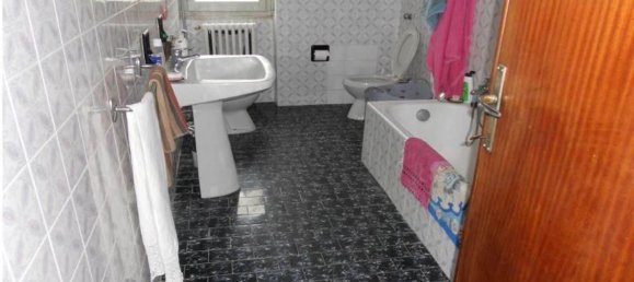 3 Schlafzimmer Villa in Montefelcino, Italy, Nr. 362821 3