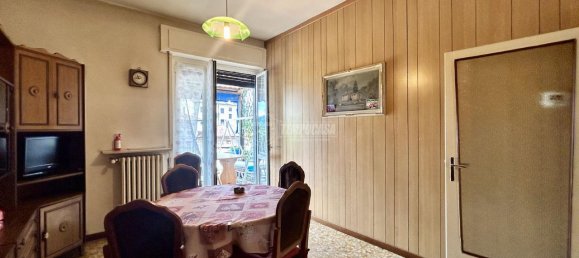 5 rooms Villa in Lecco, Italy No. 8032 6