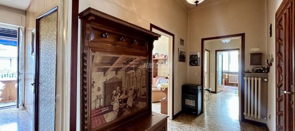 5 rooms Villa in Lecco, Italy No. 8032 15