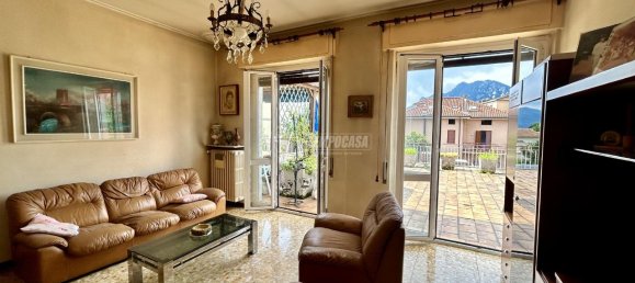 5 rooms Villa in Lecco, Italy No. 8032 7