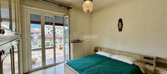 5 rooms Villa in Lecco, Italy No. 8032 16