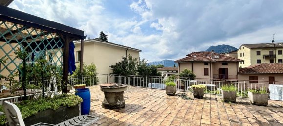5 rooms Villa in Lecco, Italy No. 8032 9