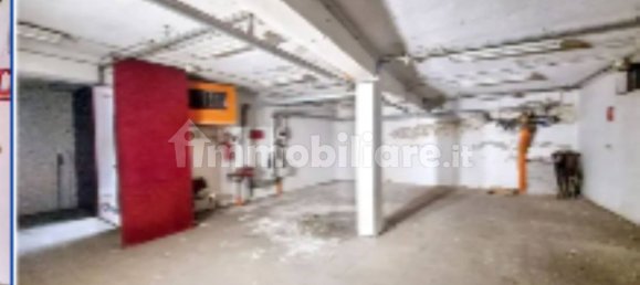235m² Garage in Alessandria, Italy No. 278778 8