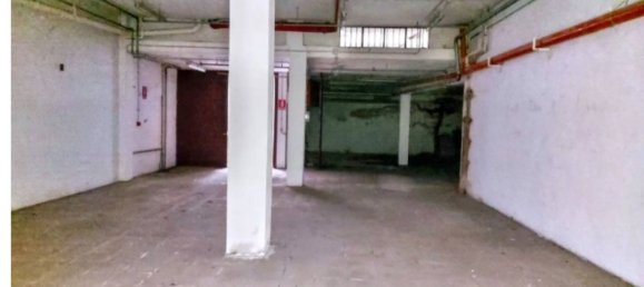 235m² Garage in Alessandria, Italy No. 278778 6