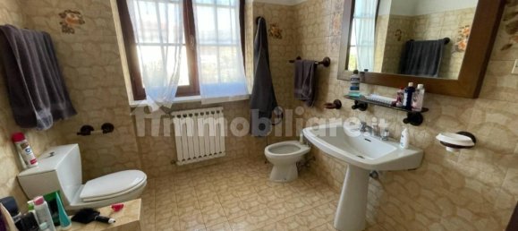 6 bedrooms Villa in Carrara, Italy No. 215039 18