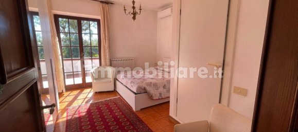 6 bedrooms Villa in Carrara, Italy No. 215039 12