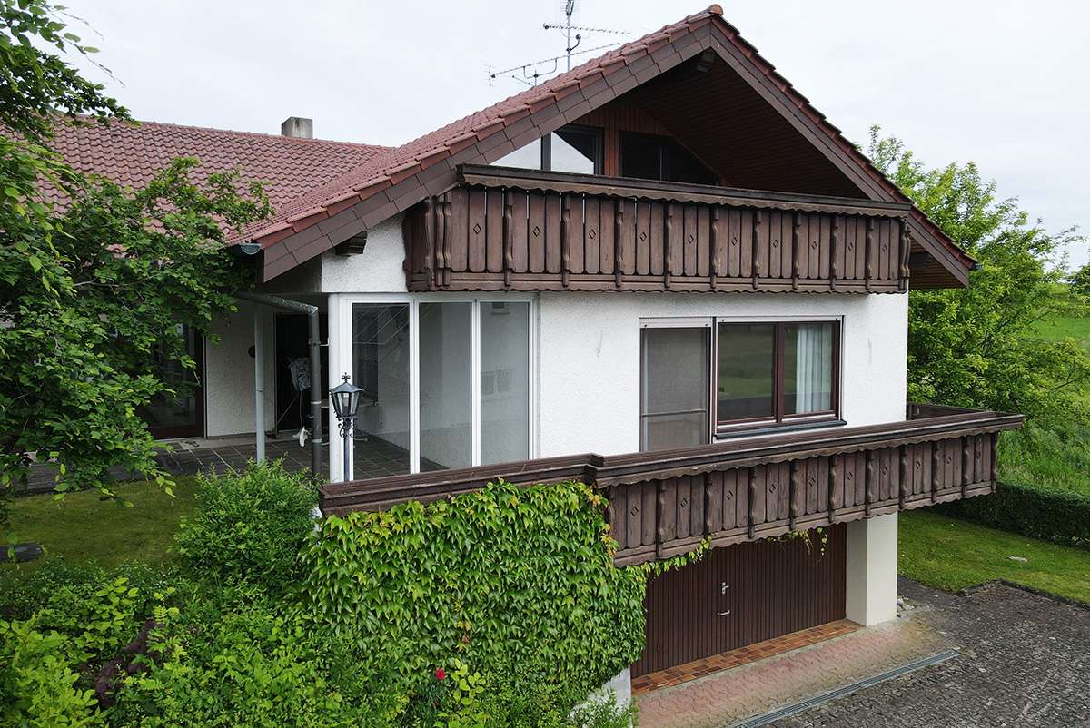 5غرفة منزل في Baden-Wurttemberg, Germany رقم 50900