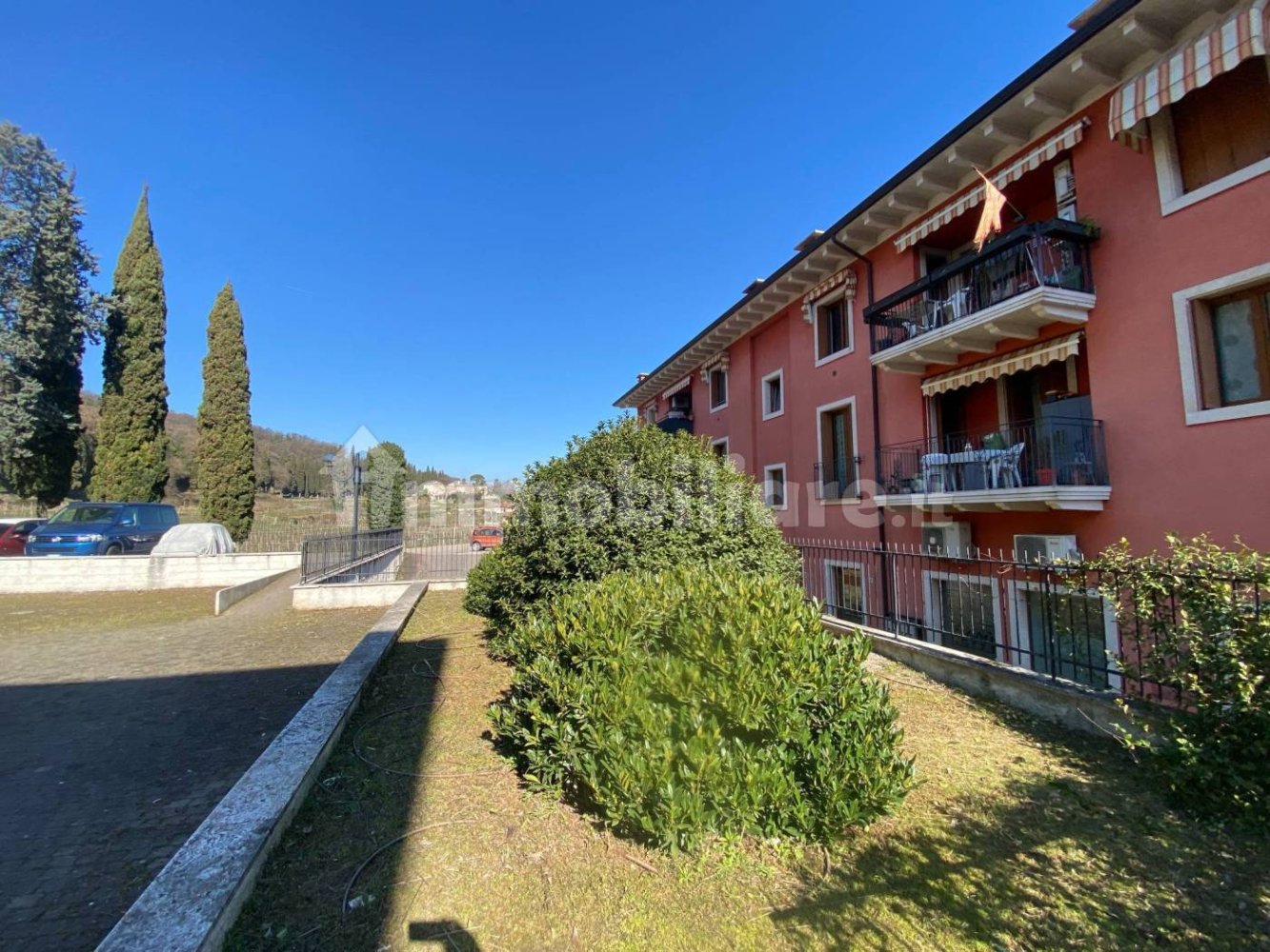 2 bedrooms Apartment in Lavagno, Italy No. 216768