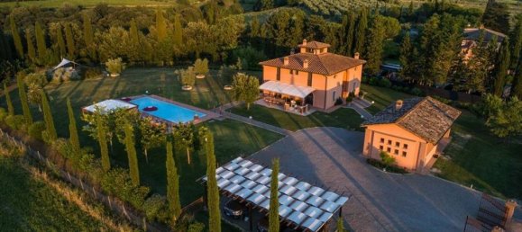 Villa de 4 dormitorios en Peccioli, Italy No. 160131 18