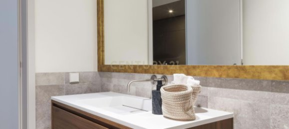 2 bedrooms Apartment in Lisbon, Portugal No. 118431 21