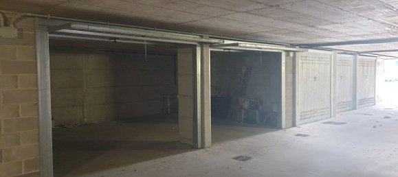  Garage in Busano, Italy No. 270314 2