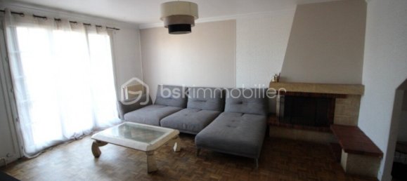 4 bedrooms House in Champigny-sur-Marne, France No. 336431 2