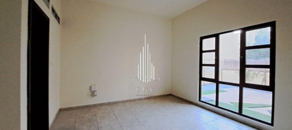 4 bedrooms Villa in Sas Al Nakheel, UAE No. 39964 5