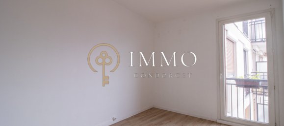 Квартира с 3 спальнями в Бур-ля-Рен, Франция № 168359 10