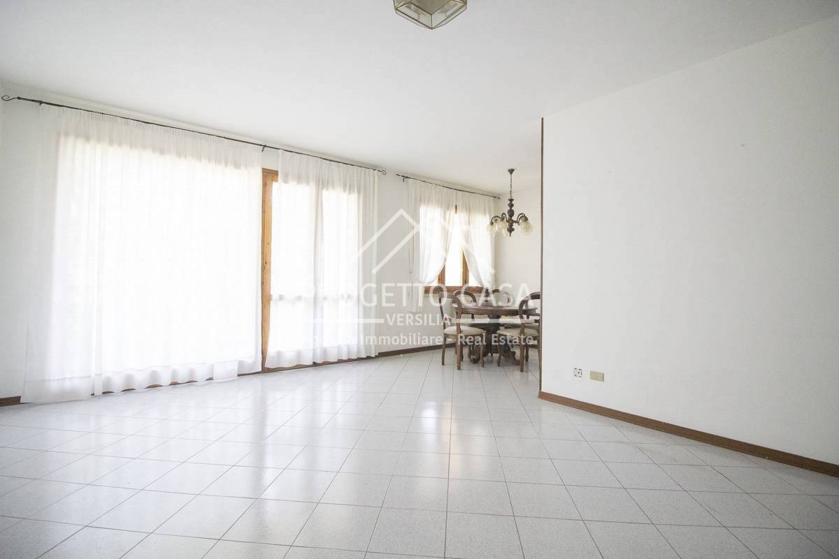 2 غرف نوم شقة في Viareggio, Italy رقم 354258