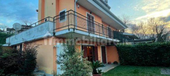 Villa T4 em Frosinone, Italy N.º 81962 2
