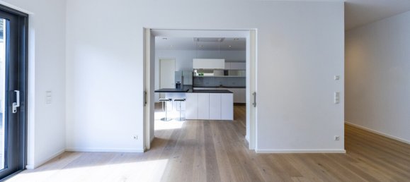 4 bedrooms Villa in Meerbusch, Germany No. 285946 17