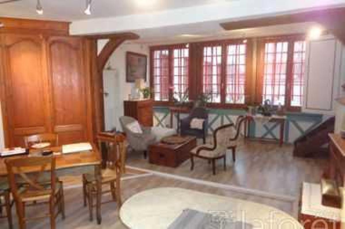 Apartamento com 2 quartos em condomínio em Elbeuf, France N.º 33068