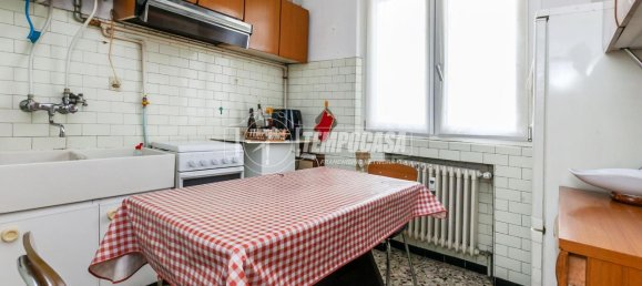 3-salle Appartement à Milan, Italy No. 250711 3