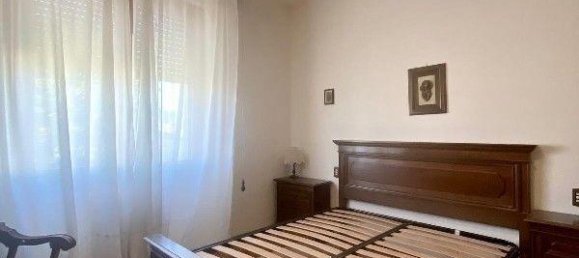 5 rooms Apartment in Montespertoli, Italy No. 3070 13
