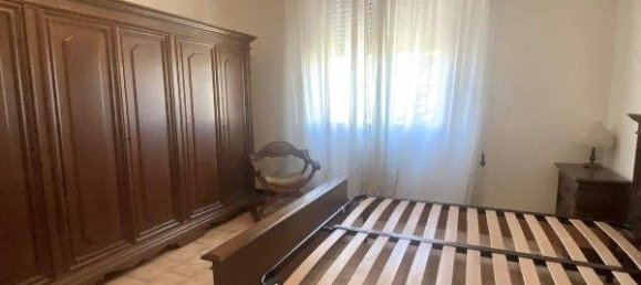 5 rooms Apartment in Montespertoli, Italy No. 3070 14