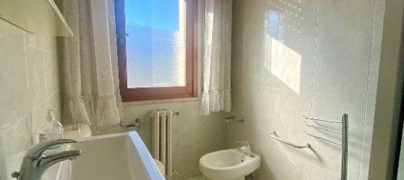 5 rooms Apartment in Montespertoli, Italy No. 3070 15
