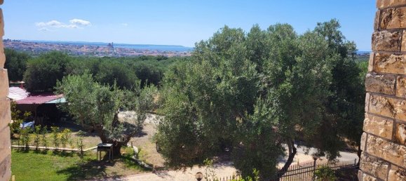 4 bedrooms Property in Chalkidiki, Greece No. 3135 2