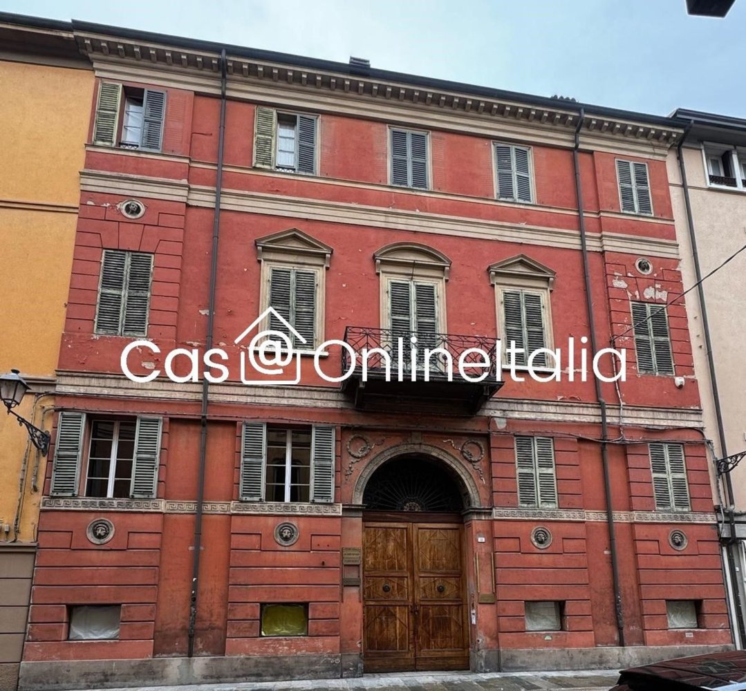 2 rooms Apartment in Reggio Emilia, Italy No. 169983